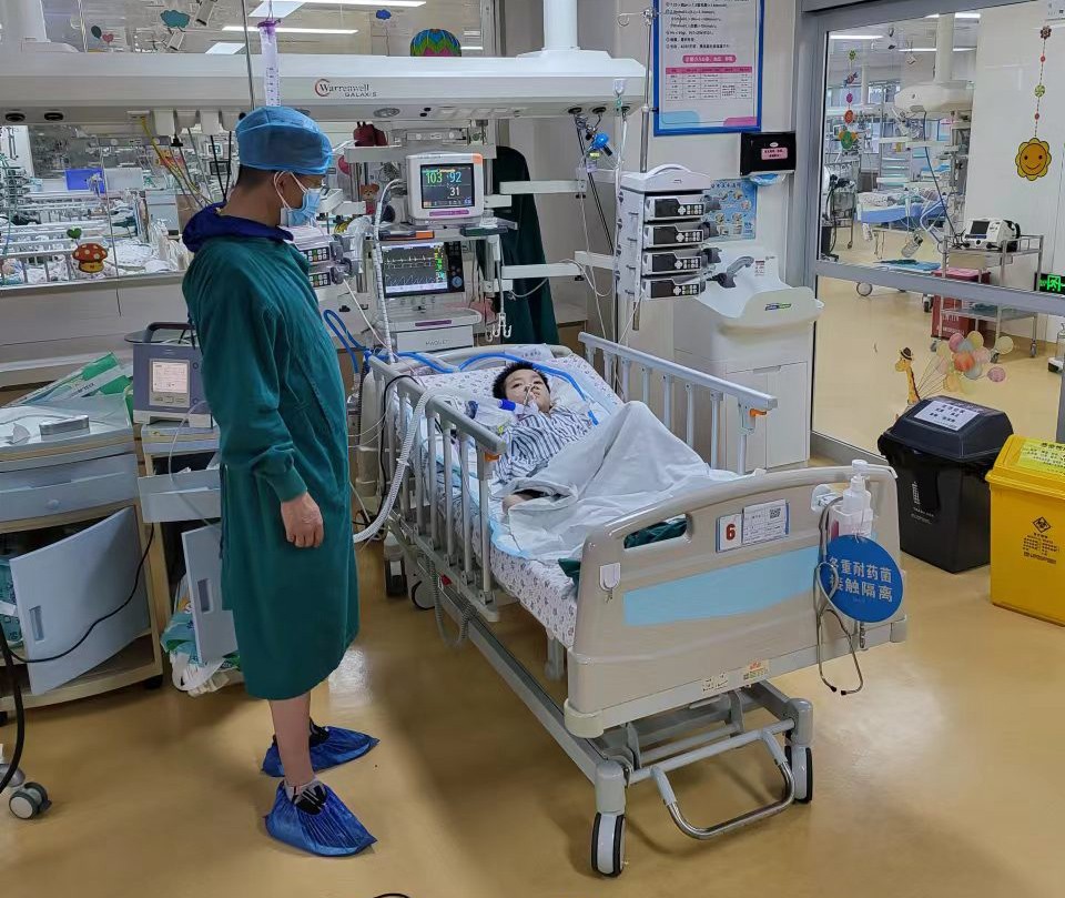 江门跨省救护车出租公司